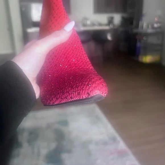 MIA red mercy boots - Picture 3 of 6